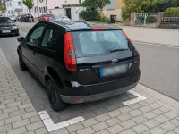 Gebraucht Ford Fiesta 60 PS (44 kW) 2004 Schwarz Kleinwagen