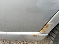 Gebraucht Ford Focus Ghia 101 PS (74 kW) 2003 Silber Limousine