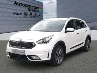 Gebraucht Kia Niro Spirit 141 PS (103 kW) 2017 Weiß SUV