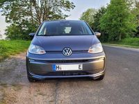 Gebraucht VW e-up! Style 61 kW (83 PS) 2023 Grau Kleinwagen