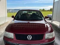 Gebraucht VW Passat 101 PS (74 kW) 1997 Rot Limousine