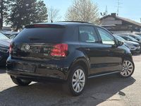 Używany VW Polo Match 90 KM (66 kW) 2012 Czarny Hatchback
