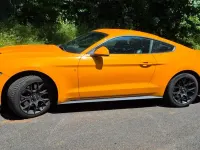 Gebraucht Ford Mustang 290 PS (213 kW) 2019 Orange Coupé