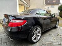 Gebraucht Mercedes SLK350 306 PS (225 kW) 2011 Schwarz Cabrio