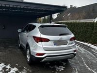 Gebraucht Hyundai Santa Fe Premium 200 PS (147 kW) 2016 Grau SUV