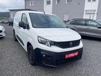 Gebraucht Peugeot Partner 99 PS (72 kW) 2019 Lack weiss Van / Kleinbus
