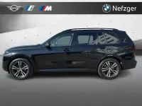 Gebraucht BMW X7 M Sport 340 PS (250 kW) 2023 Schwarz SUV