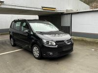 Gebraucht VW Touran 105 PS (77 kW) 2014 Schwarz Van / Kleinbus