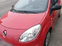 Second-hand Renault Twingo 60 CP (44 kW) 2009 Roșu Hatchback