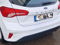 Gebraucht Ford Focus Active 120 PS (88 kW) 2019 Weiß Limousine