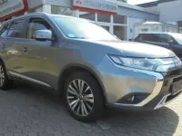 Begagnad Mitsubishi Outlander Active 150 HK (110 kW) 2019 Grå SUV