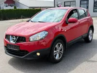 Gebraucht Nissan Qashqai Acenta 131 PS (96 kW) 2013 Rot SUV