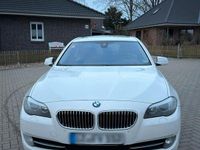 Gebraucht BMW 520 184 PS (135 kW) 2012 Weiß Limousine