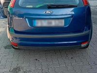 Second-hand Ford Focus 102 CP (75 kW) 2007 Albastru Hatchback