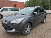 Usado Ford Kuga Titanium 150 HP (110 kW) 2015 Cinzento SUV
