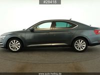 Gebraucht Skoda Superb Style 150 PS (110 kW) 2020 Grau Limousine