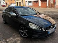 Gebraucht Volvo S60 R-Design 163 PS (119 kW) 2012 Grau Limousine