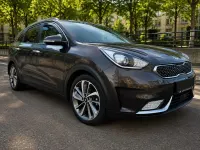 Gebraucht Kia Niro Spirit 141 PS (103 kW) 2017 Braun SUV