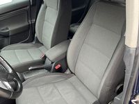 Gebraucht VW Golf VI 105 PS (77 kW) 2011 Blau Kleinwagen