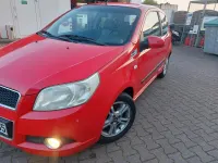 Gebraucht Chevrolet Aveo 84 PS (61 kW) 2010 Rot Kleinwagen
