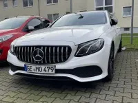 Gebraucht Mercedes E220 AMG 194 PS (142 kW) 2016 Weiß Limousine