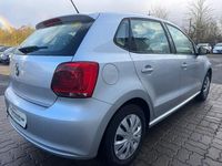 Gebraucht VW Polo Trendline 60 PS (44 kW) 2012 Silber Kleinwagen