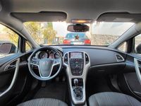 Gebraucht Opel Astra 101 PS (74 kW) 2010 Grau Limousine