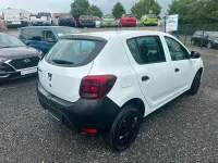 Gebraucht Dacia Sandero Essentiel 73 PS (53 kW) 2020 Weiß Kleinwagen