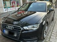 gebraucht Audi A3 Sportback s-line 2.0 TDI