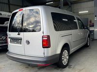 Gebraucht VW Caddy Maxi 150 PS (110 kW) 2019 Silber Van / Kleinbus
