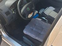 Gebraucht Skoda Fabia Classic 64 PS (47 kW) 2005 Silber Limousine