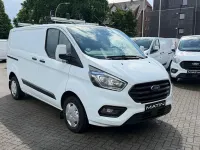 Gebraucht Ford Transit Custom Trend 131 PS (96 kW) 2022 Weiß Van / Kleinbus