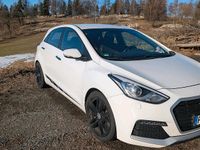 Gebraucht Hyundai i30 Turbo 186 PS (136 kW) 2017 Weiß Limousine