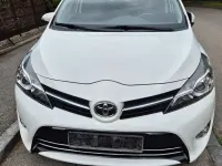 Gebraucht Toyota Verso Skyview Edition 112 PS (82 kW) 2015 Weiß Van / Kleinbus