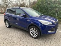 Gebraucht Ford Kuga Titanium 179 PS (131 kW) 2016 Blau SUV