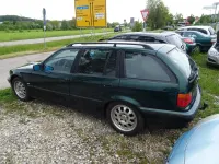 Gebraucht BMW 323 170 PS (125 kW) 1999 Grün Kombi