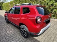 Używany Dacia Duster Celebration 116 KM (85 kW) 2020 Czerwony SUV