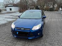 Gebraucht Ford Focus 125 PS (91 kW) 2013 Blau Limousine