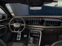 Neu Audi Q5 Sportback S-Line 204 PS (150 kW) 2025 Sakhirgold metallic SUV