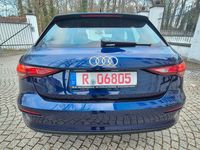 Gebraucht Audi A3 Basis 150 PS (110 kW) 2023 Blau Limousine