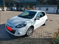 Gebraucht Renault Clio II 55 PS (40 kW) 2009 Weiß Limousine