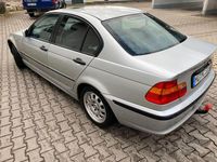 Gebraucht BMW 318 Exclusive 143 PS (105 kW) 2005 Silber Limousine