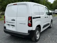 Neu Peugeot E-Partner 100 kW (136 PS) 2026 Weiß Van / Kleinbus
