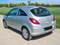 Używany Opel Corsa Edition 80 KM (58 kW) 2007 Szary Hatchback