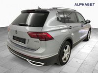 Gebraucht VW Tiguan Allspace Elegance 150 PS (110 kW) 2023 Pyritsilber SUV