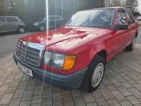 Gebraucht Mercedes E300 179 PS (131 kW) 1989 Rot Limousine