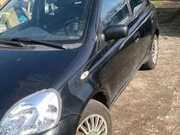 Gebraucht Toyota Yaris 87 PS (63 kW) 2004 Schwarz Kleinwagen