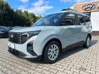 Neu Ford Tourneo Courier Titanium 125 PS (91 kW) 2025 Cactus grey Van / Kleinbus