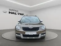 Gebraucht Skoda Yeti Adventure 122 PS (89 kW) 2015 Braun SUV
