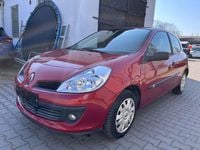Gebraucht Renault Clio III Expression 75 PS (55 kW) 2005 Rot Kleinwagen